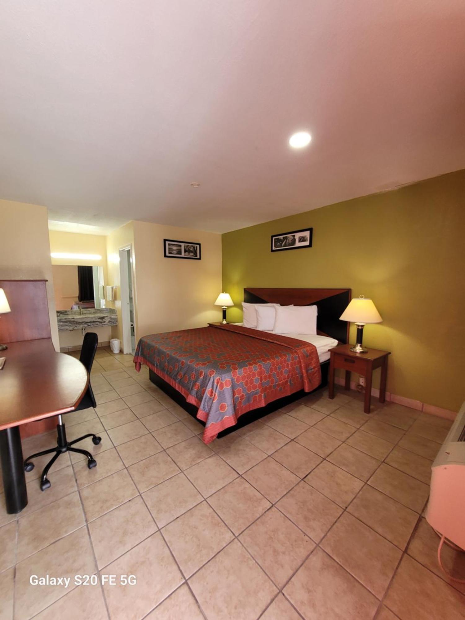 La Vista Motel Brownsville Buitenkant foto